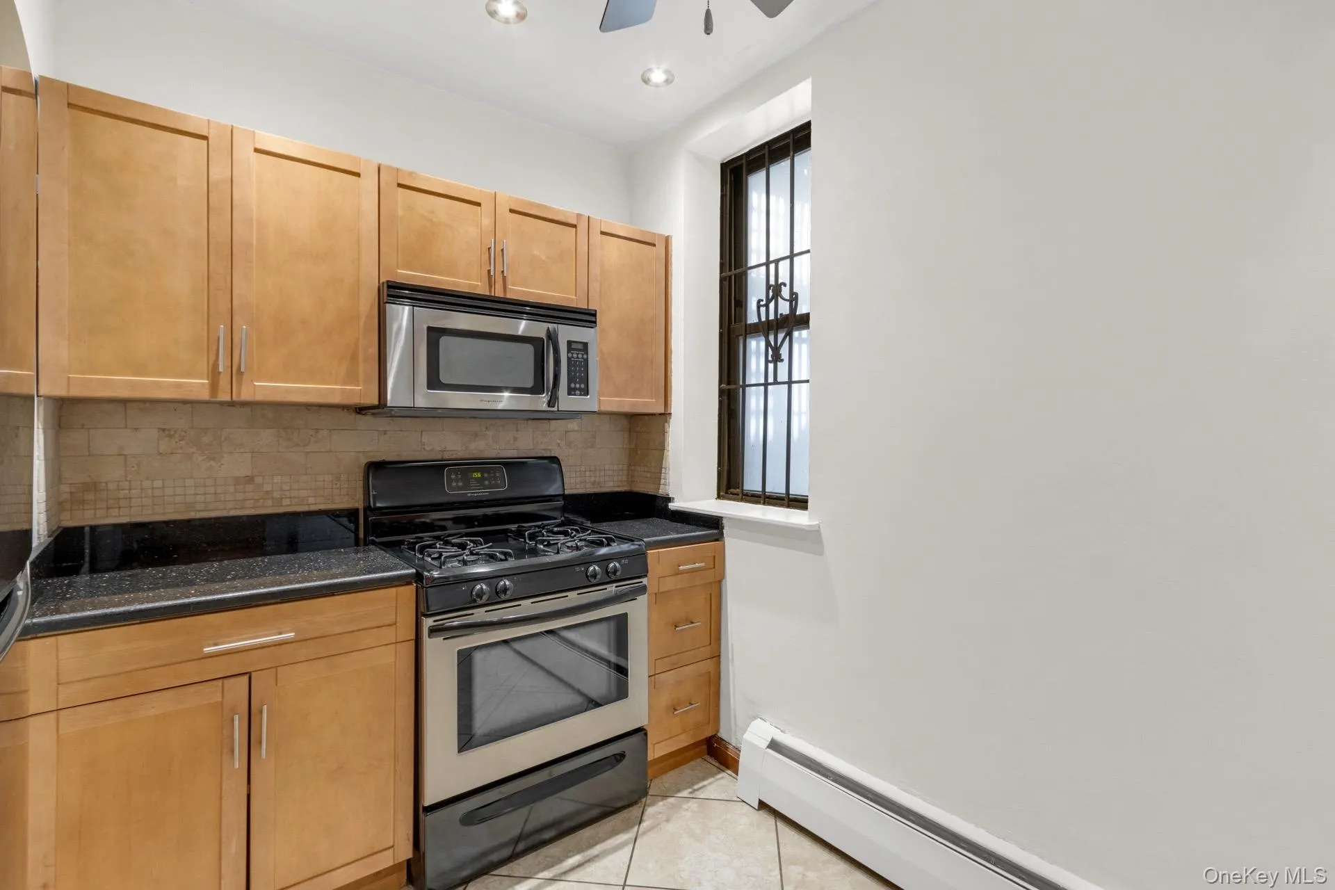 66-72 Saint Nicholas Avenue, New York, NY, 2 Bedrooms Bedrooms, 4 Rooms Rooms,1 BathroomBathrooms,Residential Lease,For Rent,Saint Nicholas,0,1051991 66-72 Saint Nicholas Avenue, New York, NY, 2 Bedrooms Bedrooms, 4 Rooms Rooms,1 BathroomBathrooms,Residential Lease,For Rent,Saint Nicholas,0,1051991