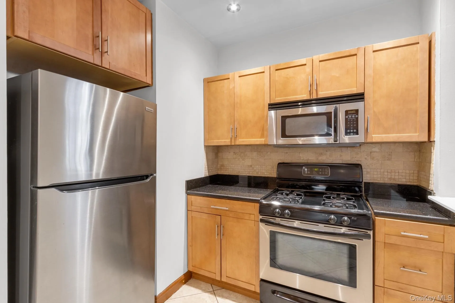 66-72 Saint Nicholas Avenue, New York, NY, 2 Bedrooms Bedrooms, 4 Rooms Rooms,1 BathroomBathrooms,Residential Lease,For Rent,Saint Nicholas,0,1051991 66-72 Saint Nicholas Avenue, New York, NY, 2 Bedrooms Bedrooms, 4 Rooms Rooms,1 BathroomBathrooms,Residential Lease,For Rent,Saint Nicholas,0,1051991