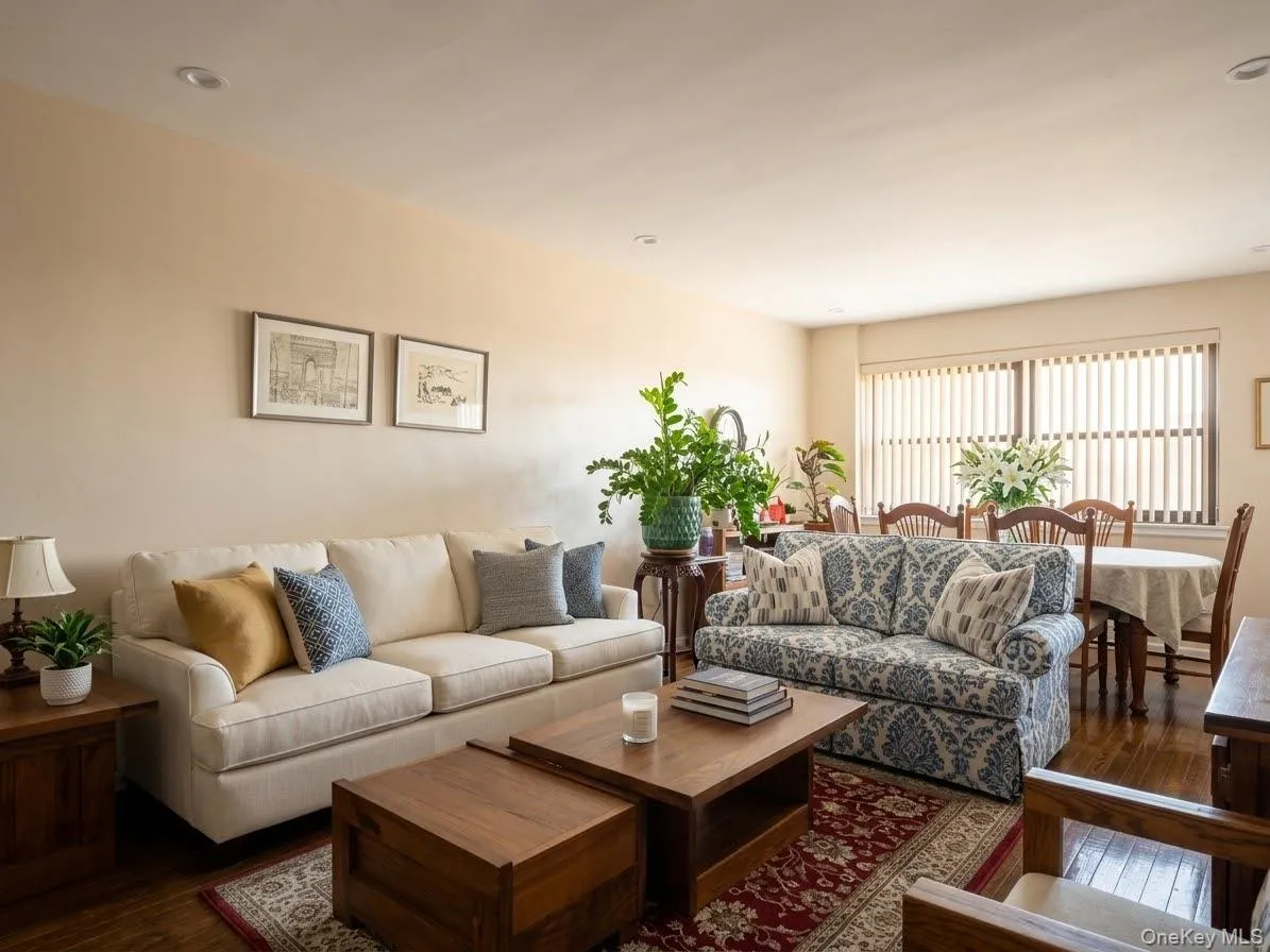 9430 60th Avenue, New York, NY, 3 Bedrooms Bedrooms, 6 Rooms Rooms,1 BathroomBathrooms,Residential,For Rent,60th,0,1051995 9430 60th Avenue, New York, NY, 3 Bedrooms Bedrooms, 6 Rooms Rooms,1 BathroomBathrooms,Residential,For Rent,60th,0,1051995