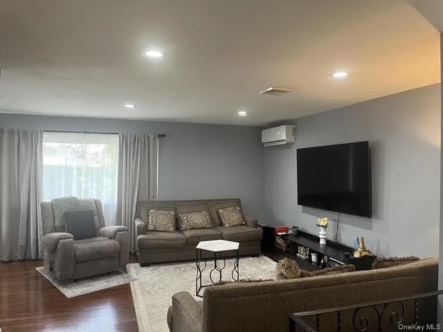 782 Stewart Avenue, Oyster Bay, NY, 5 Bedrooms Bedrooms, 9 Rooms Rooms,2 BathroomsBathrooms,Residential,For Rent,Stewart,0,1052000 782 Stewart Avenue, Oyster Bay, NY, 5 Bedrooms Bedrooms, 9 Rooms Rooms,2 BathroomsBathrooms,Residential,For Rent,Stewart,0,1052000
