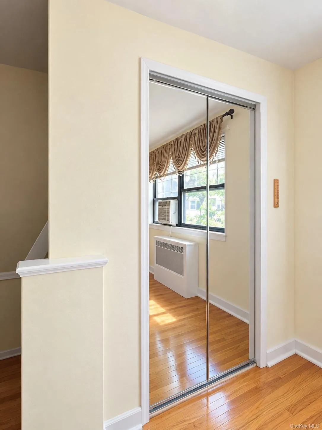 69-12 138th St, New York, NY, 1 Bedroom Bedrooms, 4 Rooms Rooms,1 BathroomBathrooms,Residential,For Rent,138th St,0,1052004 69-12 138th St, New York, NY, 1 Bedroom Bedrooms, 4 Rooms Rooms,1 BathroomBathrooms,Residential,For Rent,138th St,0,1052004