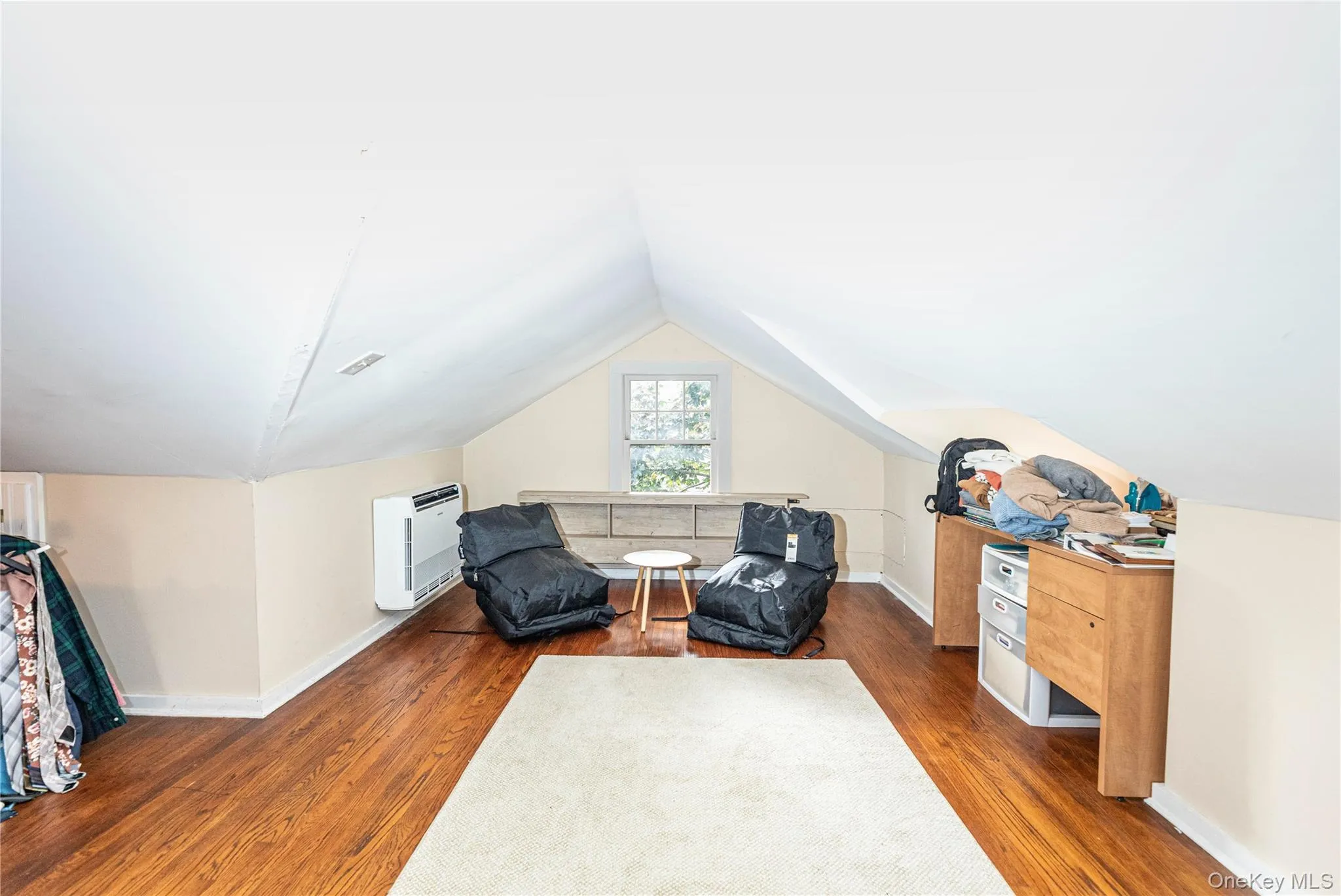 97 Highland Avenue, Brookhaven, NY, 3 Bedrooms Bedrooms, 6 Rooms Rooms,1 BathroomBathrooms,Residential,For Rent,Highland,0,1052005 97 Highland Avenue, Brookhaven, NY, 3 Bedrooms Bedrooms, 6 Rooms Rooms,1 BathroomBathrooms,Residential,For Rent,Highland,0,1052005