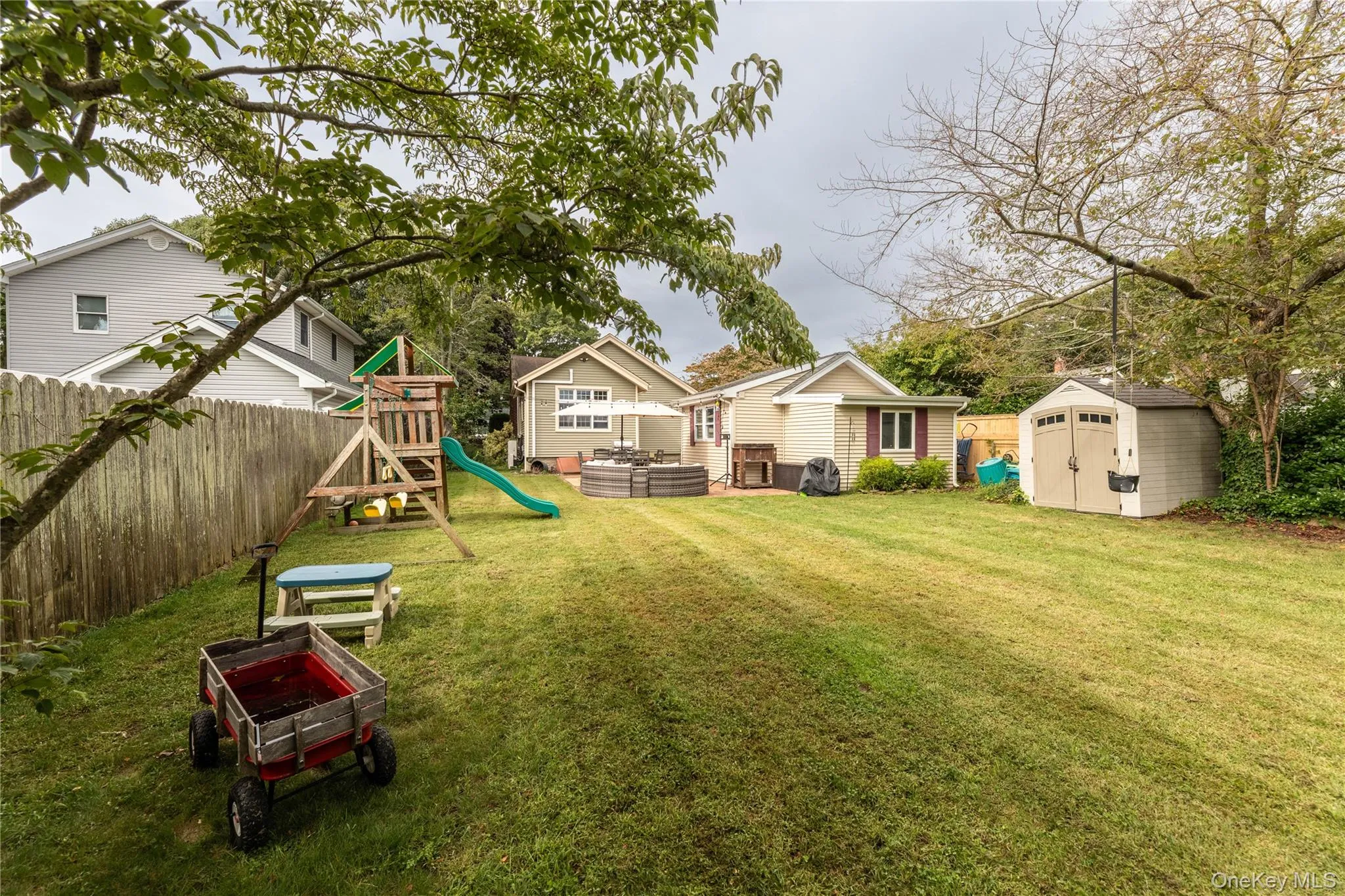 97 Highland Avenue, Brookhaven, NY, 3 Bedrooms Bedrooms, 6 Rooms Rooms,1 BathroomBathrooms,Residential,For Rent,Highland,0,1052005 97 Highland Avenue, Brookhaven, NY, 3 Bedrooms Bedrooms, 6 Rooms Rooms,1 BathroomBathrooms,Residential,For Rent,Highland,0,1052005