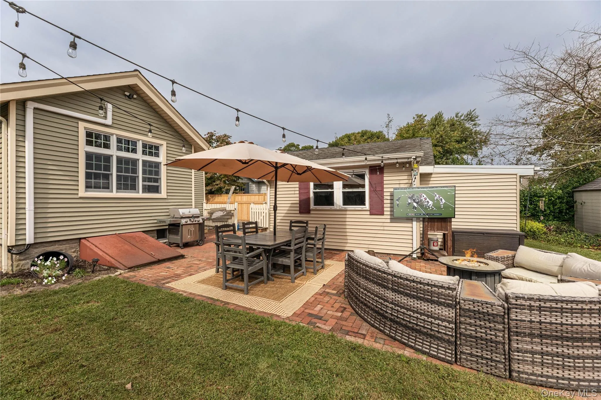 97 Highland Avenue, Brookhaven, NY, 3 Bedrooms Bedrooms, 6 Rooms Rooms,1 BathroomBathrooms,Residential,For Rent,Highland,0,1052005 97 Highland Avenue, Brookhaven, NY, 3 Bedrooms Bedrooms, 6 Rooms Rooms,1 BathroomBathrooms,Residential,For Rent,Highland,0,1052005