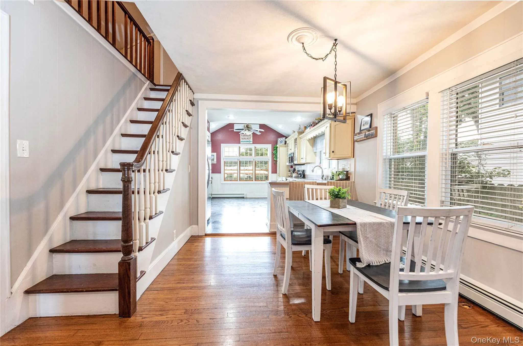 97 Highland Avenue, Brookhaven, NY, 3 Bedrooms Bedrooms, 6 Rooms Rooms,1 BathroomBathrooms,Residential,For Rent,Highland,0,1052005 97 Highland Avenue, Brookhaven, NY, 3 Bedrooms Bedrooms, 6 Rooms Rooms,1 BathroomBathrooms,Residential,For Rent,Highland,0,1052005