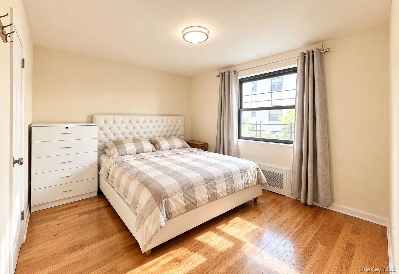 136-04 68th Dr, New York, NY, 3 Bedrooms Bedrooms, 6 Rooms Rooms,1 BathroomBathrooms,Residential,For Rent,68th Dr,0,1052006 136-04 68th Dr, New York, NY, 3 Bedrooms Bedrooms, 6 Rooms Rooms,1 BathroomBathrooms,Residential,For Rent,68th Dr,0,1052006