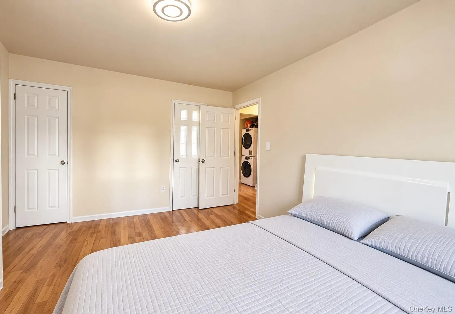 136-04 68th Dr, New York, NY, 3 Bedrooms Bedrooms, 6 Rooms Rooms,1 BathroomBathrooms,Residential,For Rent,68th Dr,0,1052006 136-04 68th Dr, New York, NY, 3 Bedrooms Bedrooms, 6 Rooms Rooms,1 BathroomBathrooms,Residential,For Rent,68th Dr,0,1052006