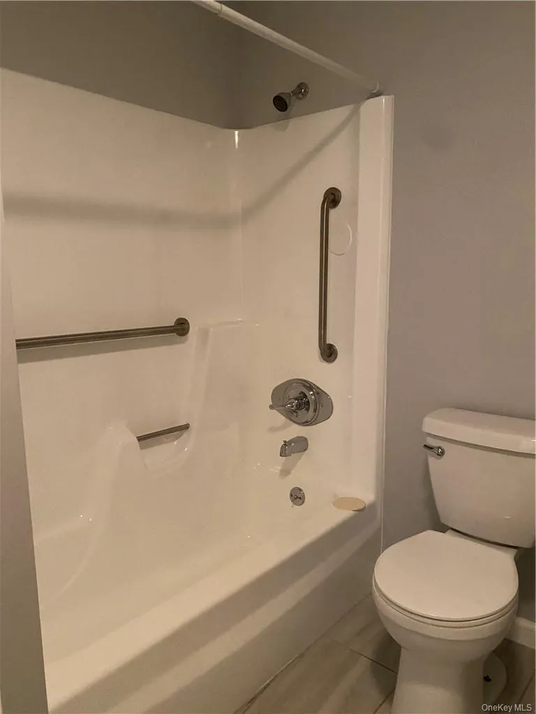 11 Scarborough Lane Lane, Wappinger, NY, 1 Bedroom Bedrooms, 4 Rooms Rooms,1 BathroomBathrooms,Residential Lease,For Rent,Scarborough Lane,0,1052012 11 Scarborough Lane Lane, Wappinger, NY, 1 Bedroom Bedrooms, 4 Rooms Rooms,1 BathroomBathrooms,Residential Lease,For Rent,Scarborough Lane,0,1052012