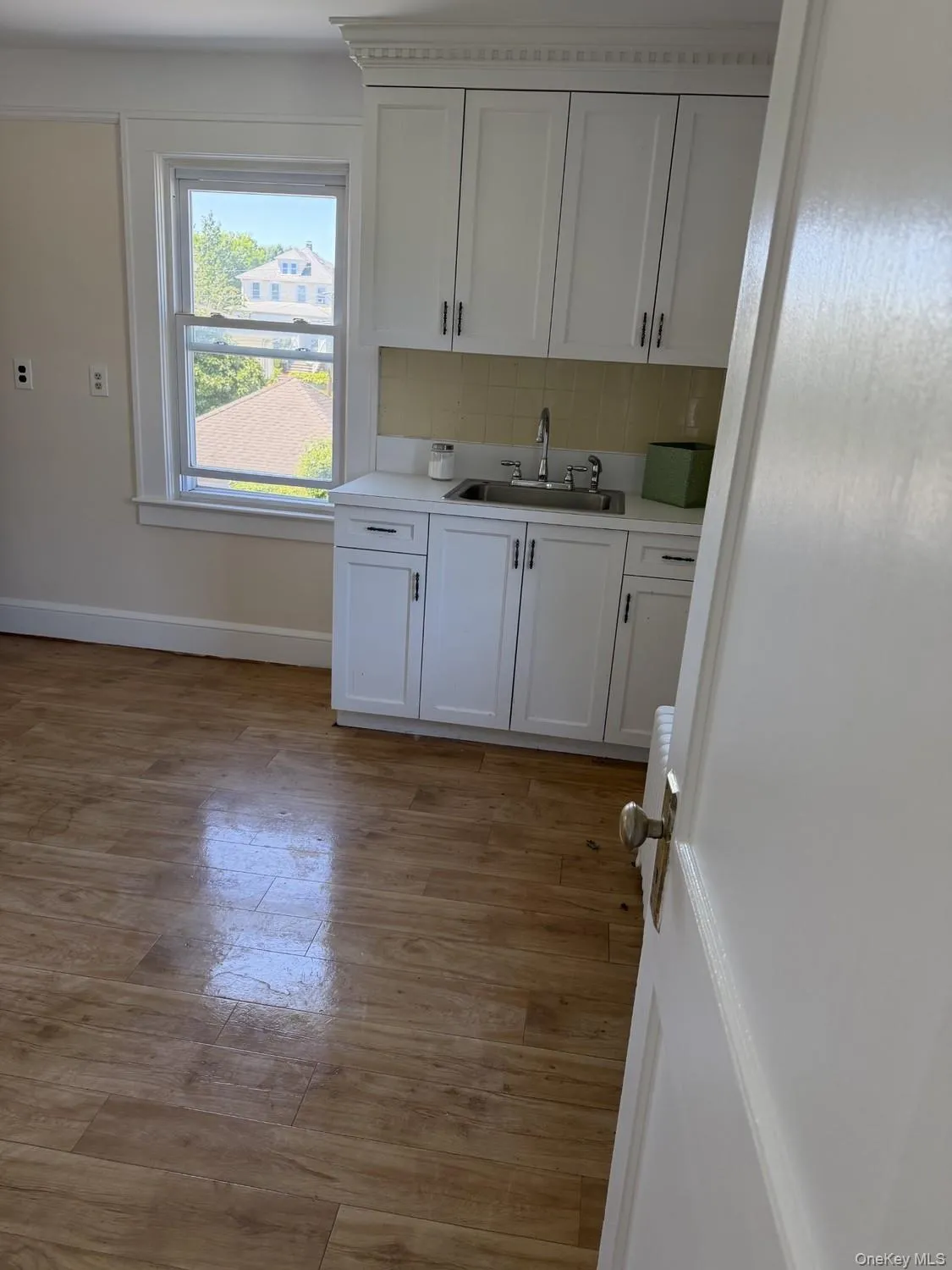 15 Miller Street, Glen Cove, NY, 1 Bedroom Bedrooms, 3 Rooms Rooms,1 BathroomBathrooms,Residential Lease,For Rent,Miller,0,1052019 15 Miller Street, Glen Cove, NY, 1 Bedroom Bedrooms, 3 Rooms Rooms,1 BathroomBathrooms,Residential Lease,For Rent,Miller,0,1052019