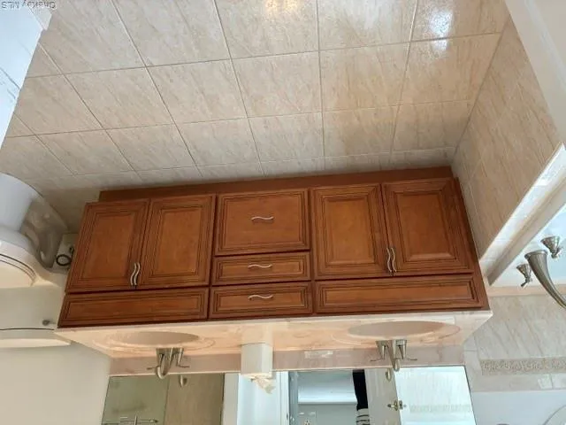 154 Christine Drive, Huntington, NY, 2 Bedrooms Bedrooms, 6 Rooms Rooms,2 BathroomsBathrooms,Residential,For Rent,Christine,0,1052021 154 Christine Drive, Huntington, NY, 2 Bedrooms Bedrooms, 6 Rooms Rooms,2 BathroomsBathrooms,Residential,For Rent,Christine,0,1052021