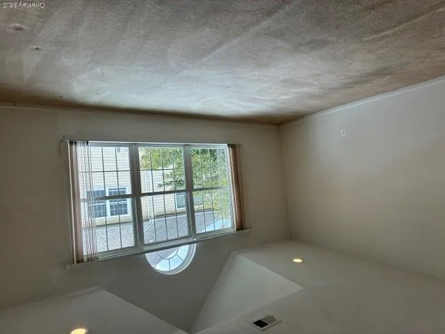 154 Christine Drive, Huntington, NY, 2 Bedrooms Bedrooms, 6 Rooms Rooms,2 BathroomsBathrooms,Residential,For Rent,Christine,0,1052021 154 Christine Drive, Huntington, NY, 2 Bedrooms Bedrooms, 6 Rooms Rooms,2 BathroomsBathrooms,Residential,For Rent,Christine,0,1052021