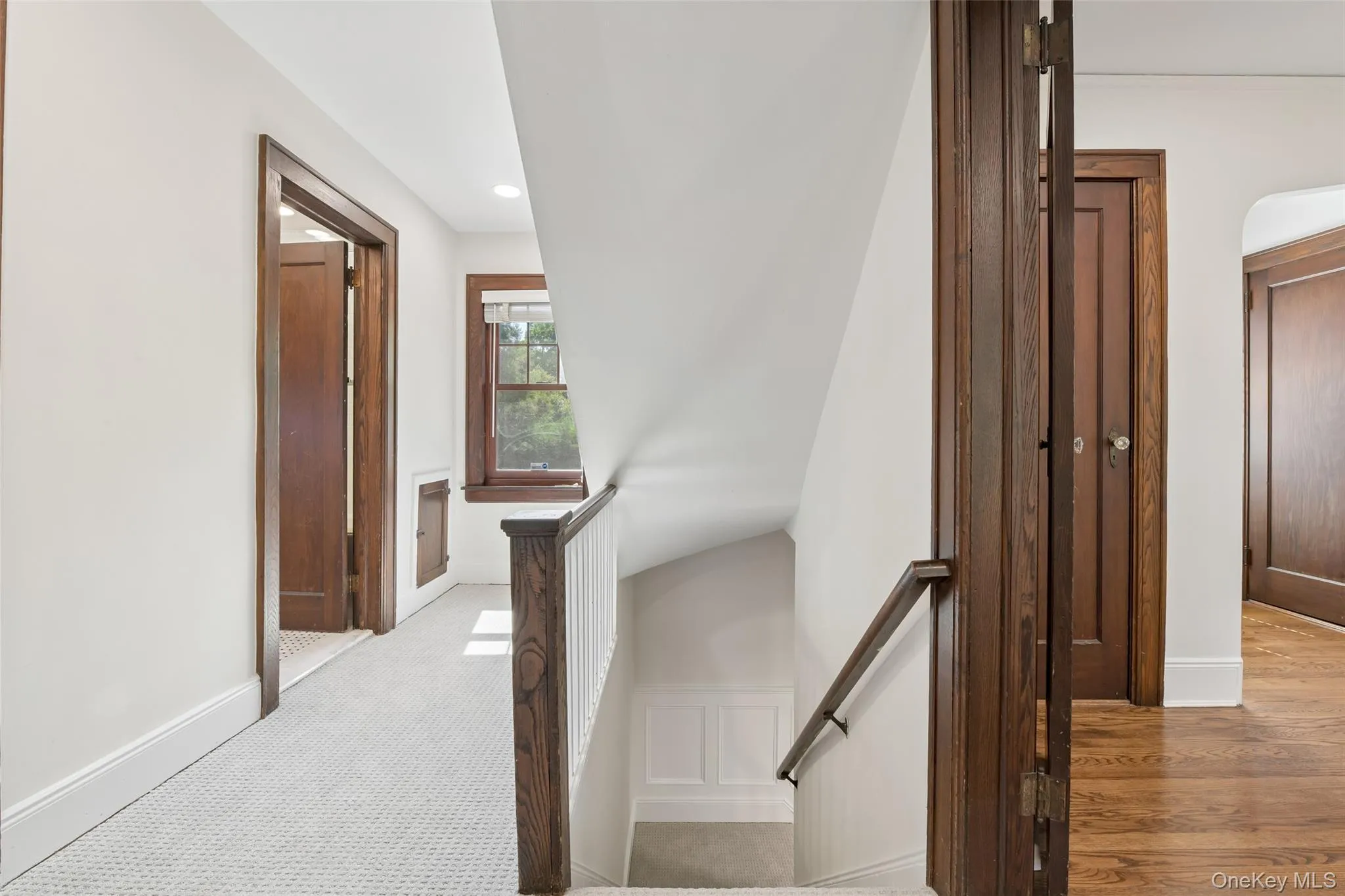 206 Glenmore Street, North Hempstead, NY, 3 Bedrooms Bedrooms, 7 Rooms Rooms,1 BathroomBathrooms,Residential,For Rent,Glenmore,0,1052028 206 Glenmore Street, North Hempstead, NY, 3 Bedrooms Bedrooms, 7 Rooms Rooms,1 BathroomBathrooms,Residential,For Rent,Glenmore,0,1052028