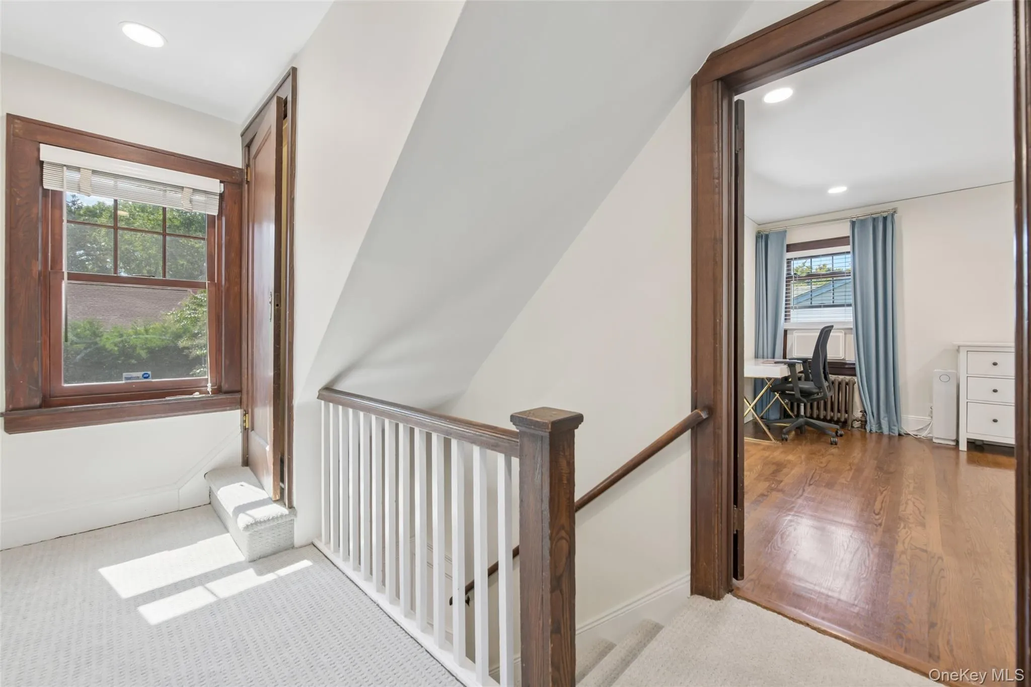 206 Glenmore Street, North Hempstead, NY, 3 Bedrooms Bedrooms, 7 Rooms Rooms,1 BathroomBathrooms,Residential,For Rent,Glenmore,0,1052028 206 Glenmore Street, North Hempstead, NY, 3 Bedrooms Bedrooms, 7 Rooms Rooms,1 BathroomBathrooms,Residential,For Rent,Glenmore,0,1052028