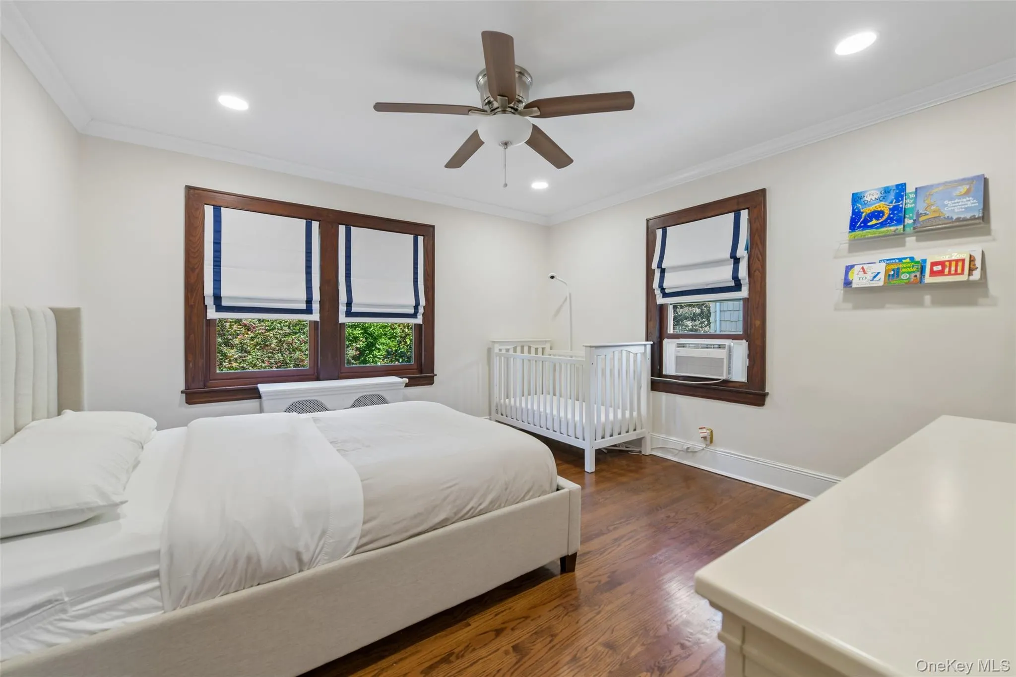 206 Glenmore Street, North Hempstead, NY, 3 Bedrooms Bedrooms, 7 Rooms Rooms,1 BathroomBathrooms,Residential,For Rent,Glenmore,0,1052028 206 Glenmore Street, North Hempstead, NY, 3 Bedrooms Bedrooms, 7 Rooms Rooms,1 BathroomBathrooms,Residential,For Rent,Glenmore,0,1052028