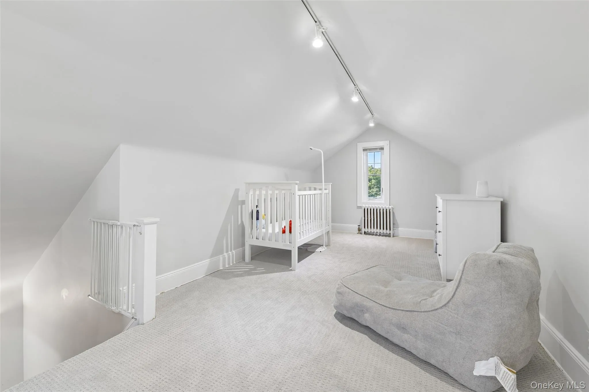 206 Glenmore Street, North Hempstead, NY, 3 Bedrooms Bedrooms, 7 Rooms Rooms,1 BathroomBathrooms,Residential,For Rent,Glenmore,0,1052028 206 Glenmore Street, North Hempstead, NY, 3 Bedrooms Bedrooms, 7 Rooms Rooms,1 BathroomBathrooms,Residential,For Rent,Glenmore,0,1052028