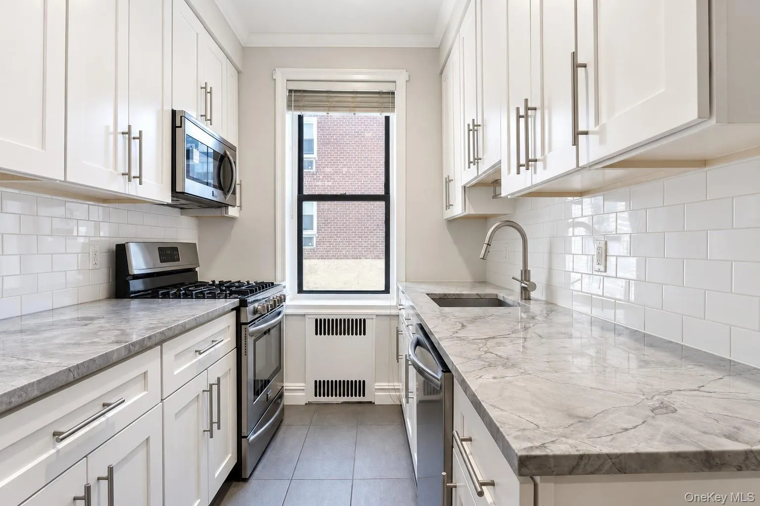 21 Barstow Road, North Hempstead, NY, 2 Bedrooms Bedrooms, 5 Rooms Rooms,1 BathroomBathrooms,Residential,For Rent,Barstow,0,1052043 21 Barstow Road, North Hempstead, NY, 2 Bedrooms Bedrooms, 5 Rooms Rooms,1 BathroomBathrooms,Residential,For Rent,Barstow,0,1052043