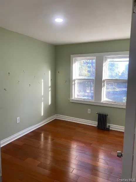 85-25 Kendrick Place, New York, NY, 3 Bedrooms Bedrooms, 6 Rooms Rooms,1 BathroomBathrooms,Residential Lease,For Rent,Kendrick Place,0,1052044 85-25 Kendrick Place, New York, NY, 3 Bedrooms Bedrooms, 6 Rooms Rooms,1 BathroomBathrooms,Residential Lease,For Rent,Kendrick Place,0,1052044