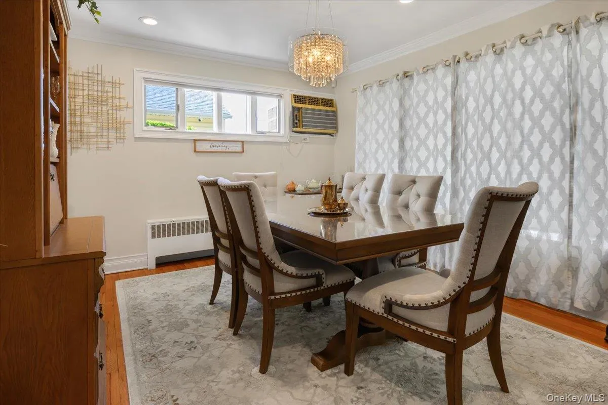 2014 Central Drive, Hempstead, NY, 3 Bedrooms Bedrooms, 6 Rooms Rooms,2 BathroomsBathrooms,Residential,For Rent,Central,0,1052052 2014 Central Drive, Hempstead, NY, 3 Bedrooms Bedrooms, 6 Rooms Rooms,2 BathroomsBathrooms,Residential,For Rent,Central,0,1052052