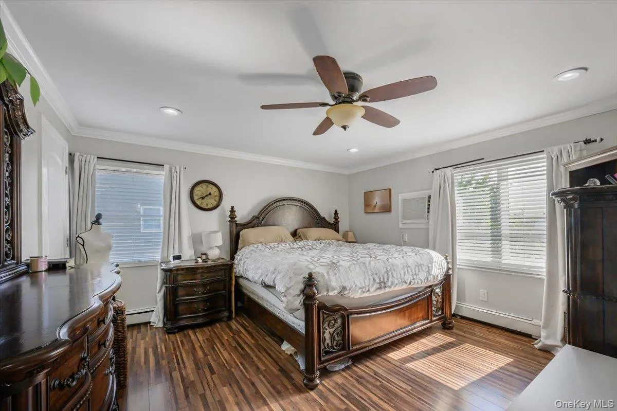 2014 Central Drive, Hempstead, NY, 3 Bedrooms Bedrooms, 6 Rooms Rooms,2 BathroomsBathrooms,Residential,For Rent,Central,0,1052052 2014 Central Drive, Hempstead, NY, 3 Bedrooms Bedrooms, 6 Rooms Rooms,2 BathroomsBathrooms,Residential,For Rent,Central,0,1052052