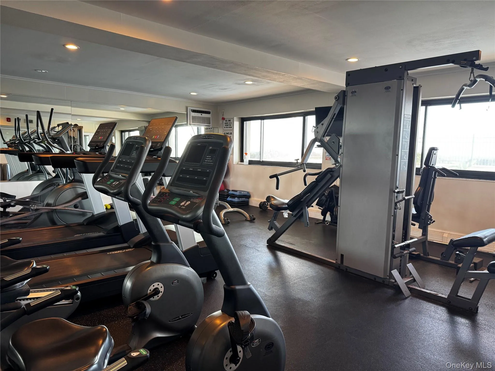 420 Shore Road, Long Beach, NY, 1 Bedroom Bedrooms, 4 Rooms Rooms,1 BathroomBathrooms,Residential,For Rent,Shore,0,1052053 420 Shore Road, Long Beach, NY, 1 Bedroom Bedrooms, 4 Rooms Rooms,1 BathroomBathrooms,Residential,For Rent,Shore,0,1052053