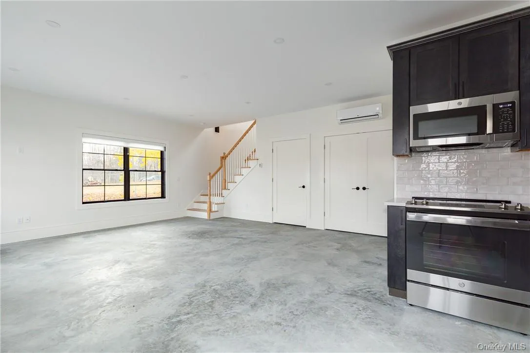 3300 Route 343, Amenia, NY, 1 Bedroom Bedrooms, 2 Room Rooms,1 BathroomBathrooms,Residential Lease,For Rent,Route 343,0,1052054 3300 Route 343, Amenia, NY, 1 Bedroom Bedrooms, 2 Room Rooms,1 BathroomBathrooms,Residential Lease,For Rent,Route 343,0,1052054