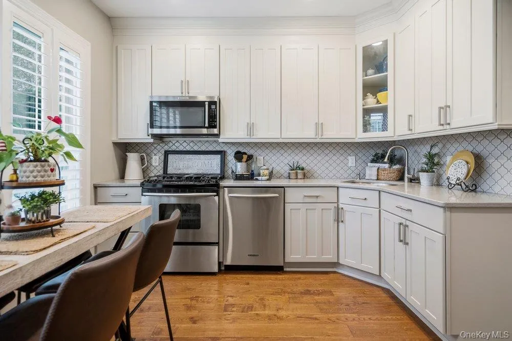 840 Birchwood Park Drive, Brookhaven, NY, 3 Bedrooms Bedrooms, 9 Rooms Rooms,2 BathroomsBathrooms,Residential,For Rent,Birchwood Park,0,1052061 840 Birchwood Park Drive, Brookhaven, NY, 3 Bedrooms Bedrooms, 9 Rooms Rooms,2 BathroomsBathrooms,Residential,For Rent,Birchwood Park,0,1052061