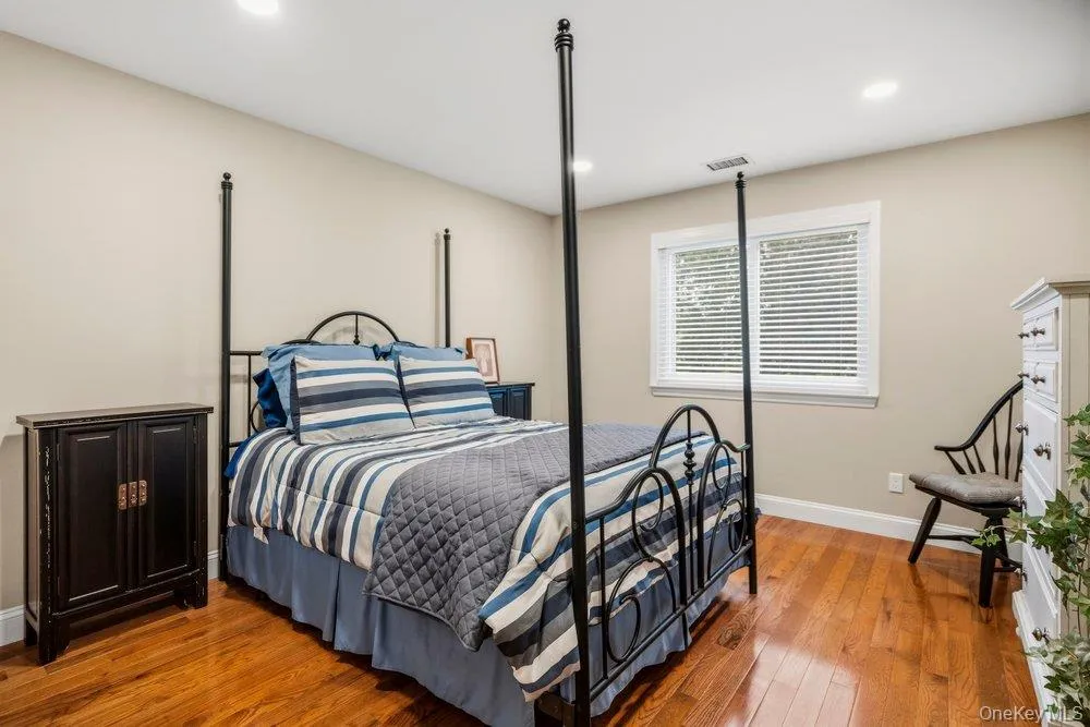 840 Birchwood Park Drive, Brookhaven, NY, 3 Bedrooms Bedrooms, 9 Rooms Rooms,2 BathroomsBathrooms,Residential,For Rent,Birchwood Park,0,1052061 840 Birchwood Park Drive, Brookhaven, NY, 3 Bedrooms Bedrooms, 9 Rooms Rooms,2 BathroomsBathrooms,Residential,For Rent,Birchwood Park,0,1052061