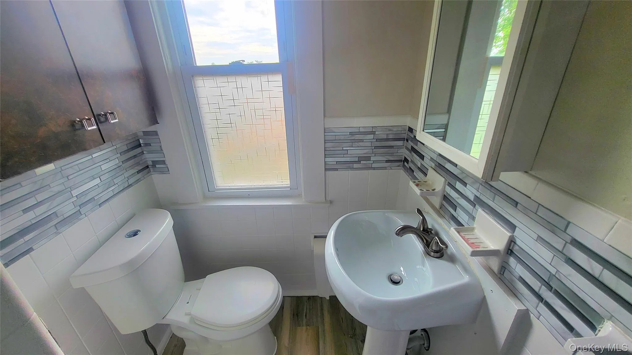 37 ROOSEVELT AVE-APT 2, Poughkeepsie, NY, 3 Bedrooms Bedrooms, 5 Rooms Rooms,1 BathroomBathrooms,Residential Lease,For Rent,ROOSEVELT AVE-APT 2,0,1052063 37 ROOSEVELT AVE-APT 2, Poughkeepsie, NY, 3 Bedrooms Bedrooms, 5 Rooms Rooms,1 BathroomBathrooms,Residential Lease,For Rent,ROOSEVELT AVE-APT 2,0,1052063