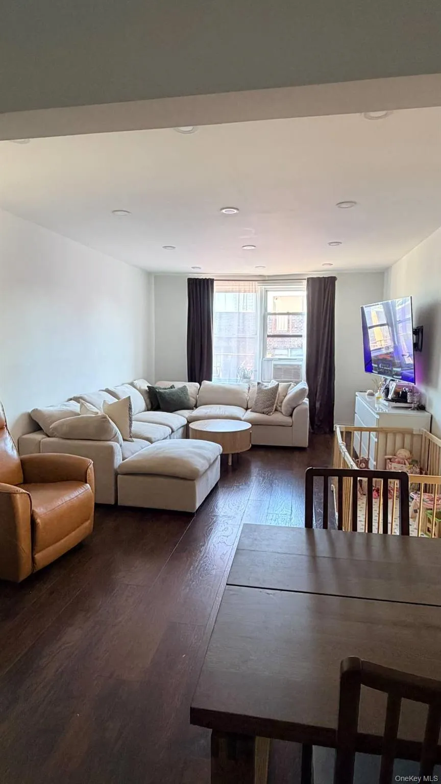102-36 64 Avenue, New York, NY, 1 Bedroom Bedrooms, 4 Rooms Rooms,1 BathroomBathrooms,Residential Lease,For Rent,64,0,1052072 102-36 64 Avenue, New York, NY, 1 Bedroom Bedrooms, 4 Rooms Rooms,1 BathroomBathrooms,Residential Lease,For Rent,64,0,1052072