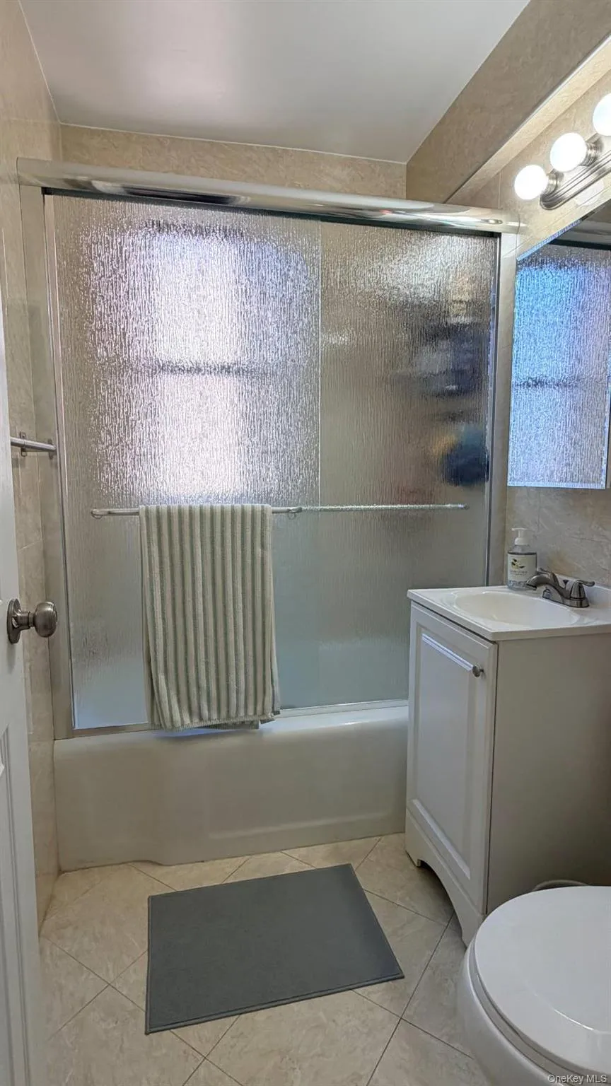 102-36 64 Avenue, New York, NY, 1 Bedroom Bedrooms, 4 Rooms Rooms,1 BathroomBathrooms,Residential Lease,For Rent,64,0,1052072 102-36 64 Avenue, New York, NY, 1 Bedroom Bedrooms, 4 Rooms Rooms,1 BathroomBathrooms,Residential Lease,For Rent,64,0,1052072