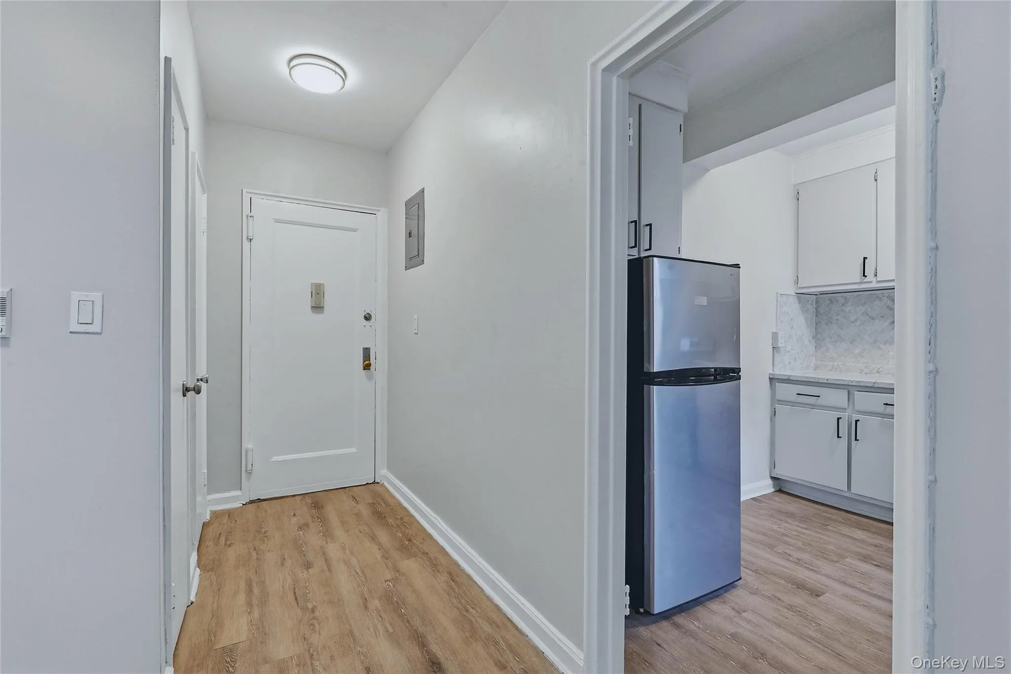 230 Pelham Road, New Rochelle, NY, 1 Bedroom Bedrooms, 3 Rooms Rooms,1 BathroomBathrooms,Residential,For Rent,Pelham,0,1052073 230 Pelham Road, New Rochelle, NY, 1 Bedroom Bedrooms, 3 Rooms Rooms,1 BathroomBathrooms,Residential,For Rent,Pelham,0,1052073