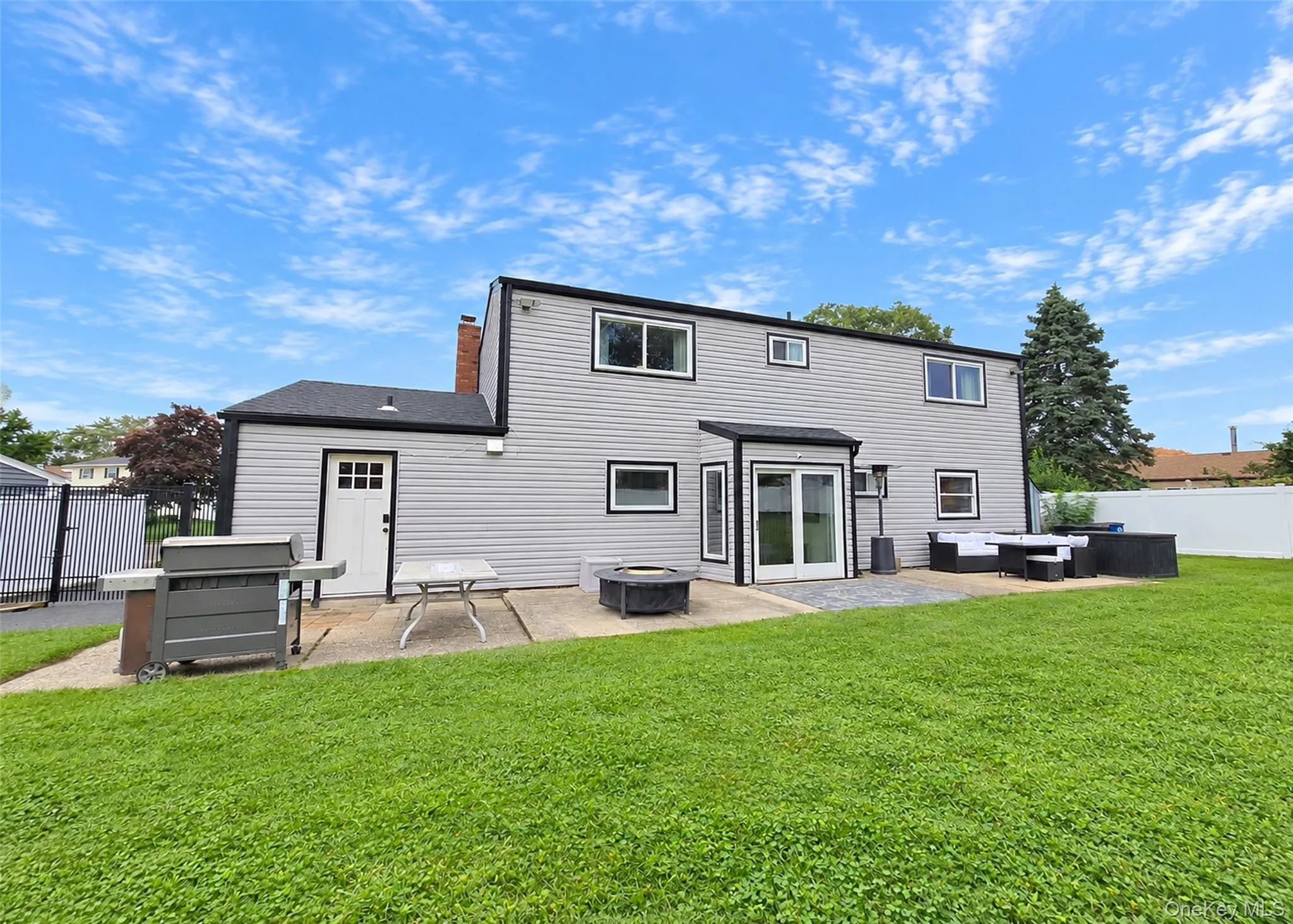 188 Glen Summer Road, Islip, NY, 5 Bedrooms Bedrooms, 7 Rooms Rooms,2 BathroomsBathrooms,Residential,For Rent,Glen Summer,0,1052078 188 Glen Summer Road, Islip, NY, 5 Bedrooms Bedrooms, 7 Rooms Rooms,2 BathroomsBathrooms,Residential,For Rent,Glen Summer,0,1052078