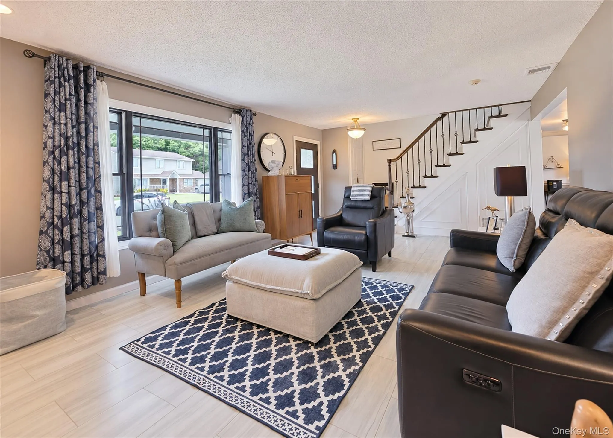 188 Glen Summer Road, Islip, NY, 5 Bedrooms Bedrooms, 7 Rooms Rooms,2 BathroomsBathrooms,Residential,For Rent,Glen Summer,0,1052078 188 Glen Summer Road, Islip, NY, 5 Bedrooms Bedrooms, 7 Rooms Rooms,2 BathroomsBathrooms,Residential,For Rent,Glen Summer,0,1052078