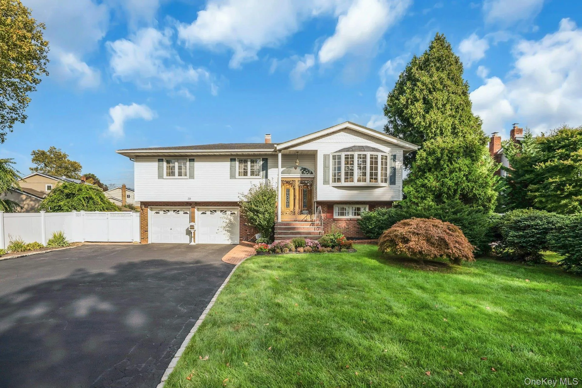 39 Pawnee Drive, Smithtown, NY, 4 Bedrooms Bedrooms, 10 Rooms Rooms,3 BathroomsBathrooms,Residential,For Rent,Pawnee,0,1052083 39 Pawnee Drive, Smithtown, NY, 4 Bedrooms Bedrooms, 10 Rooms Rooms,3 BathroomsBathrooms,Residential,For Rent,Pawnee,0,1052083