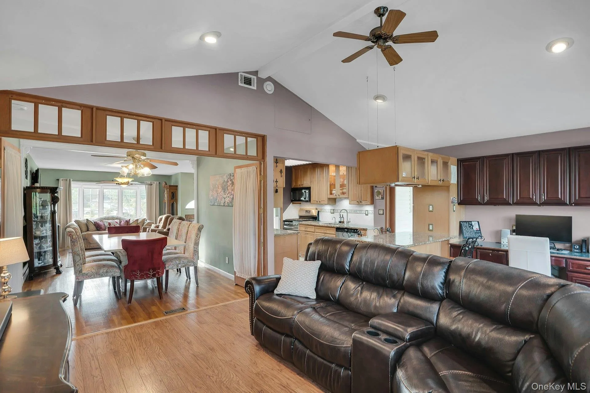 39 Pawnee Drive, Smithtown, NY, 4 Bedrooms Bedrooms, 10 Rooms Rooms,3 BathroomsBathrooms,Residential,For Rent,Pawnee,0,1052083 39 Pawnee Drive, Smithtown, NY, 4 Bedrooms Bedrooms, 10 Rooms Rooms,3 BathroomsBathrooms,Residential,For Rent,Pawnee,0,1052083
