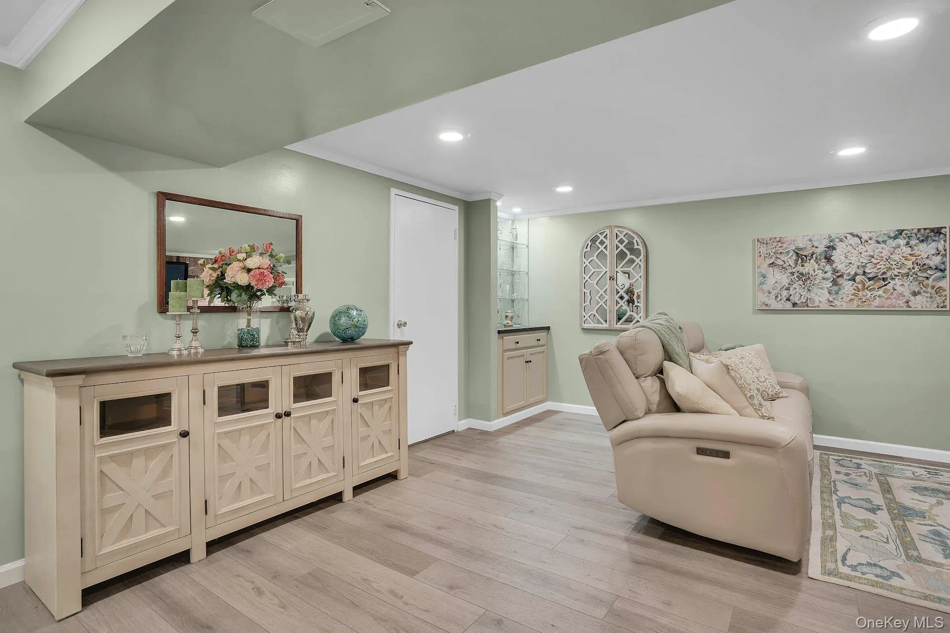 39 Pawnee Drive, Smithtown, NY, 4 Bedrooms Bedrooms, 10 Rooms Rooms,3 BathroomsBathrooms,Residential,For Rent,Pawnee,0,1052083 39 Pawnee Drive, Smithtown, NY, 4 Bedrooms Bedrooms, 10 Rooms Rooms,3 BathroomsBathrooms,Residential,For Rent,Pawnee,0,1052083