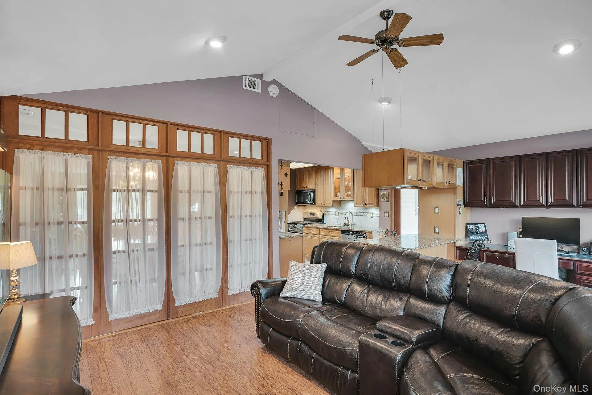 39 Pawnee Drive, Smithtown, NY, 4 Bedrooms Bedrooms, 10 Rooms Rooms,3 BathroomsBathrooms,Residential,For Rent,Pawnee,0,1052083 39 Pawnee Drive, Smithtown, NY, 4 Bedrooms Bedrooms, 10 Rooms Rooms,3 BathroomsBathrooms,Residential,For Rent,Pawnee,0,1052083