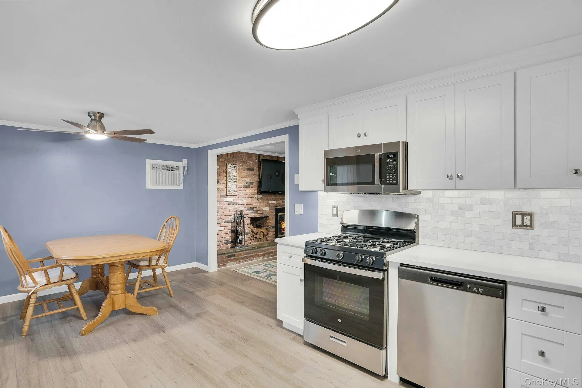39 Pawnee Drive, Smithtown, NY, 4 Bedrooms Bedrooms, 10 Rooms Rooms,3 BathroomsBathrooms,Residential,For Rent,Pawnee,0,1052083 39 Pawnee Drive, Smithtown, NY, 4 Bedrooms Bedrooms, 10 Rooms Rooms,3 BathroomsBathrooms,Residential,For Rent,Pawnee,0,1052083