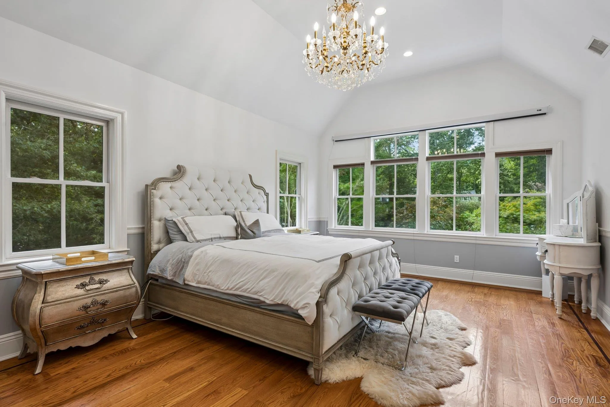 4 The Commons, Huntington, NY, 5 Bedrooms Bedrooms, 12 Rooms Rooms,5 BathroomsBathrooms,Residential,For Rent,The Commons,0,1052087 4 The Commons, Huntington, NY, 5 Bedrooms Bedrooms, 12 Rooms Rooms,5 BathroomsBathrooms,Residential,For Rent,The Commons,0,1052087