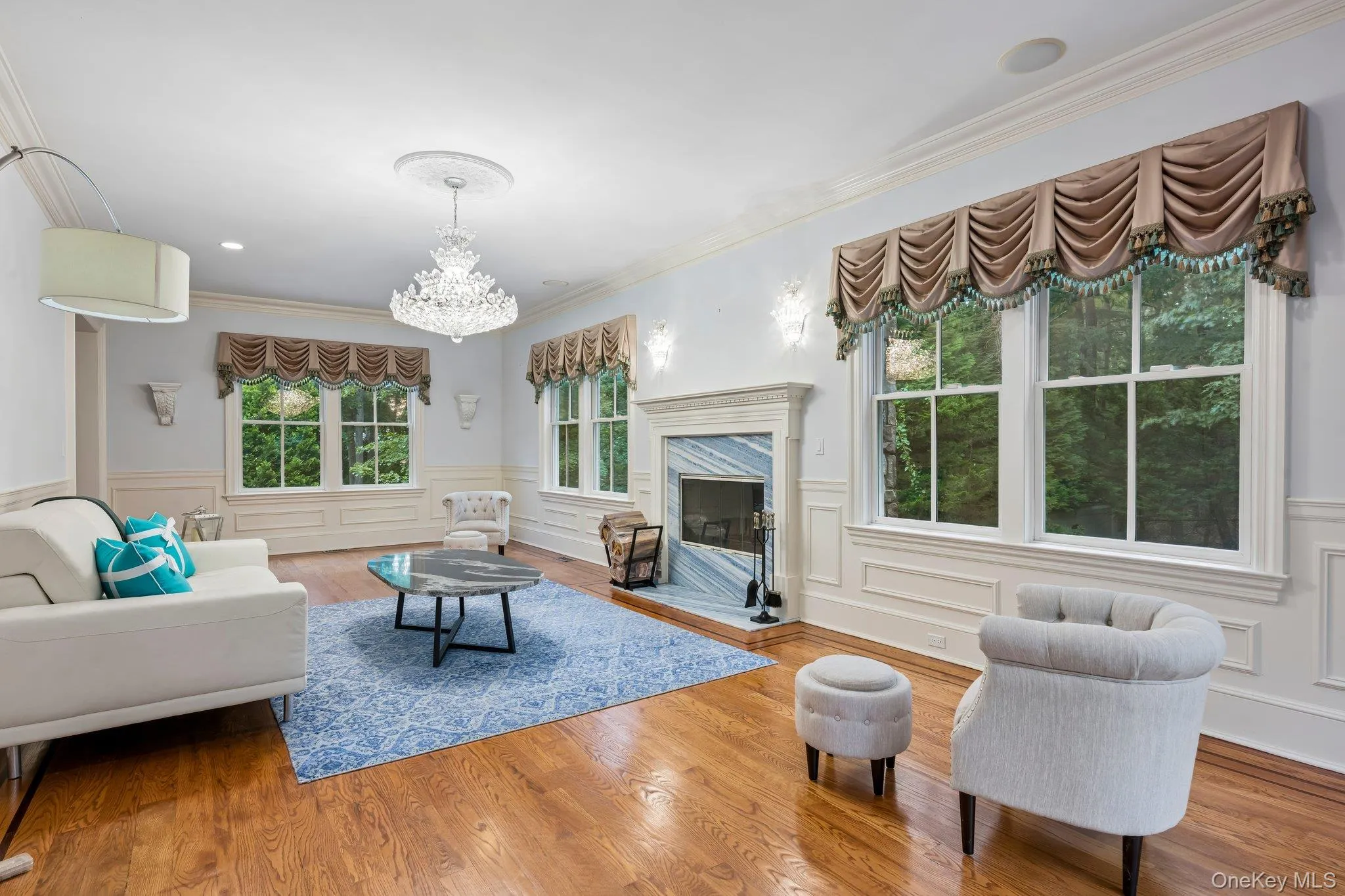 4 The Commons, Huntington, NY, 5 Bedrooms Bedrooms, 12 Rooms Rooms,5 BathroomsBathrooms,Residential,For Rent,The Commons,0,1052087 4 The Commons, Huntington, NY, 5 Bedrooms Bedrooms, 12 Rooms Rooms,5 BathroomsBathrooms,Residential,For Rent,The Commons,0,1052087
