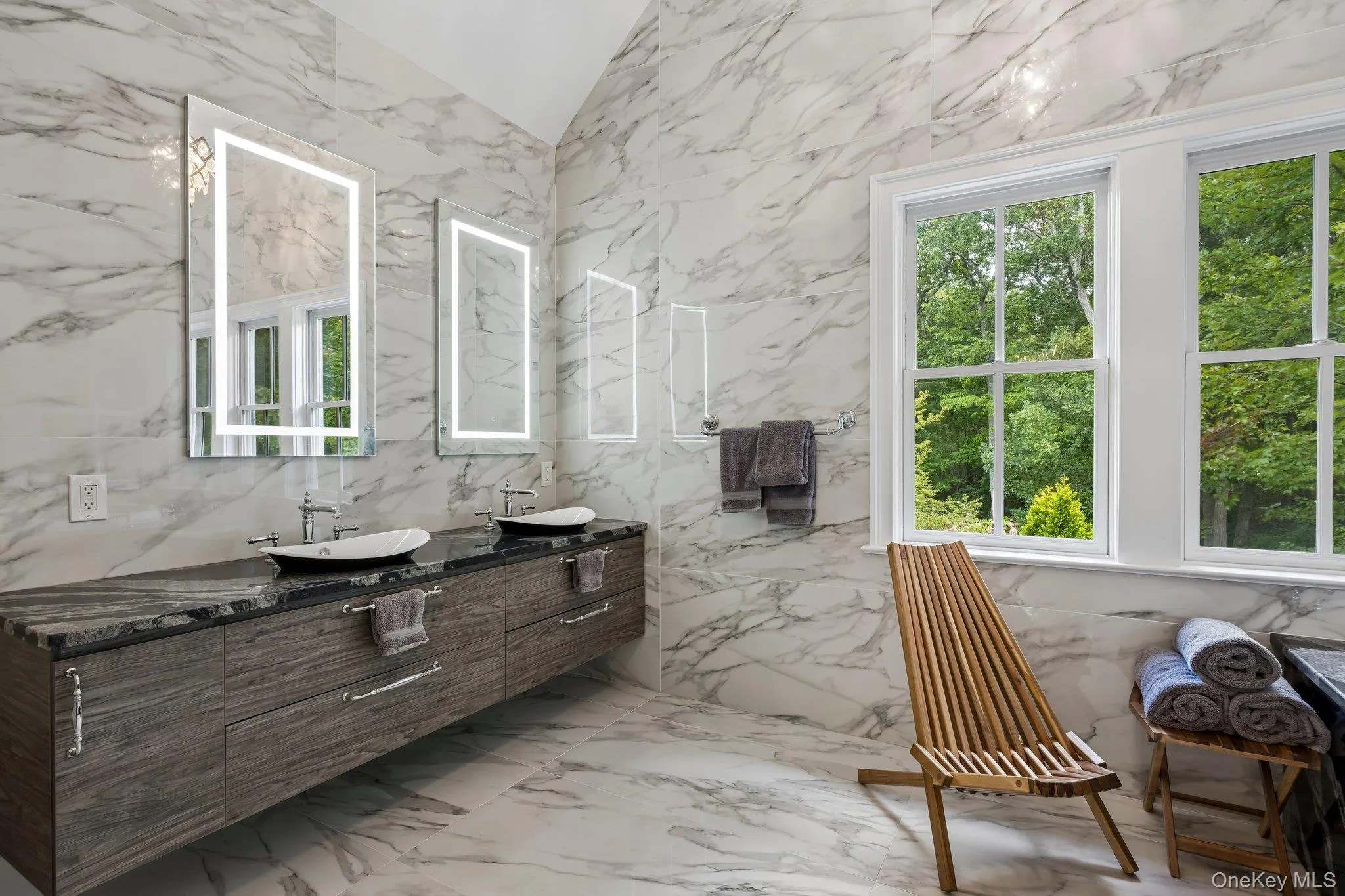 4 The Commons, Huntington, NY, 5 Bedrooms Bedrooms, 12 Rooms Rooms,5 BathroomsBathrooms,Residential,For Rent,The Commons,0,1052087 4 The Commons, Huntington, NY, 5 Bedrooms Bedrooms, 12 Rooms Rooms,5 BathroomsBathrooms,Residential,For Rent,The Commons,0,1052087