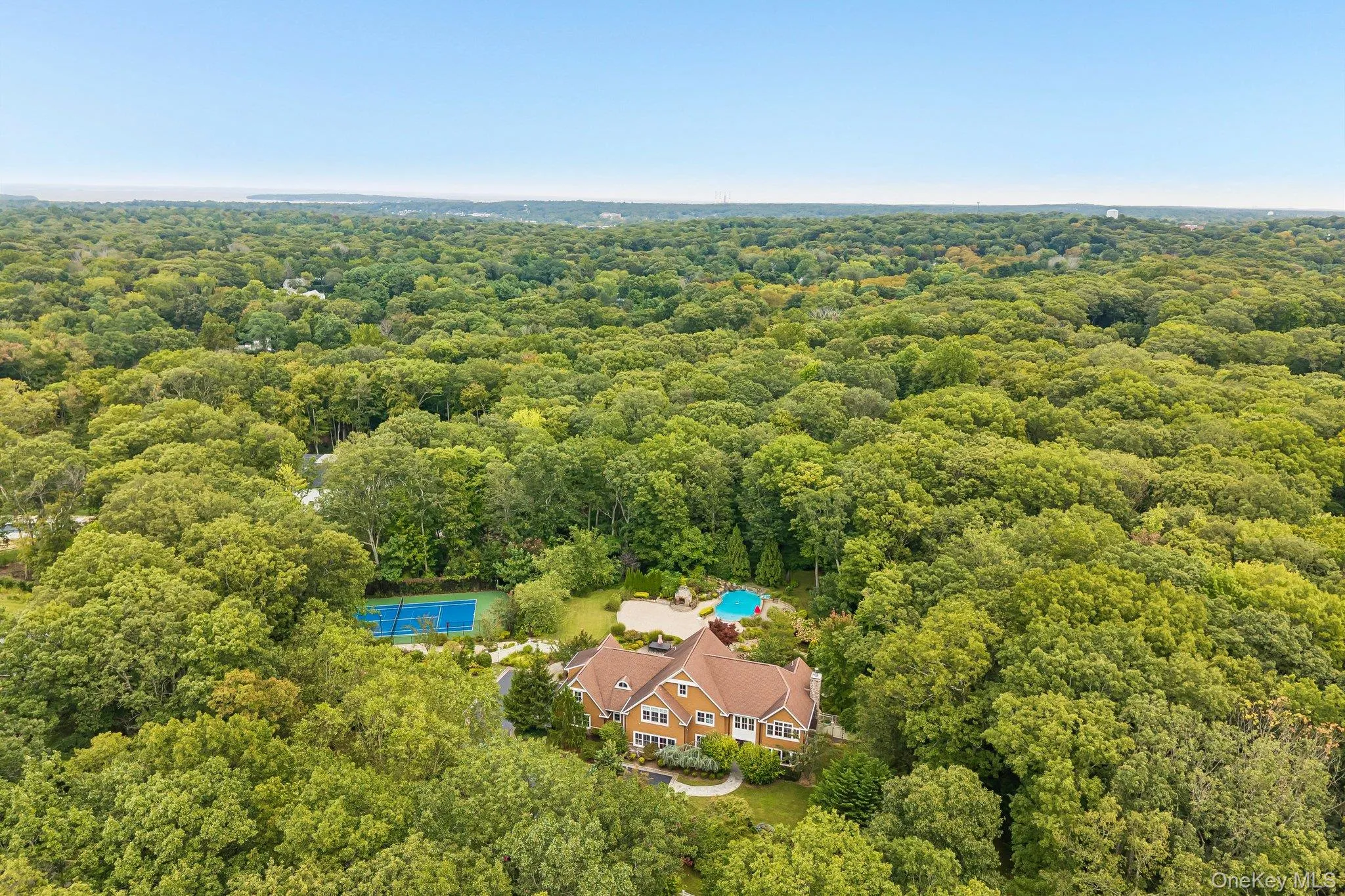 4 The Commons, Huntington, NY, 5 Bedrooms Bedrooms, 12 Rooms Rooms,5 BathroomsBathrooms,Residential,For Rent,The Commons,0,1052087 4 The Commons, Huntington, NY, 5 Bedrooms Bedrooms, 12 Rooms Rooms,5 BathroomsBathrooms,Residential,For Rent,The Commons,0,1052087