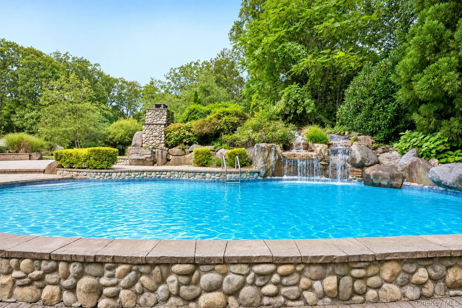 4 The Commons, Huntington, NY, 5 Bedrooms Bedrooms, 12 Rooms Rooms,5 BathroomsBathrooms,Residential,For Rent,The Commons,0,1052087 4 The Commons, Huntington, NY, 5 Bedrooms Bedrooms, 12 Rooms Rooms,5 BathroomsBathrooms,Residential,For Rent,The Commons,0,1052087