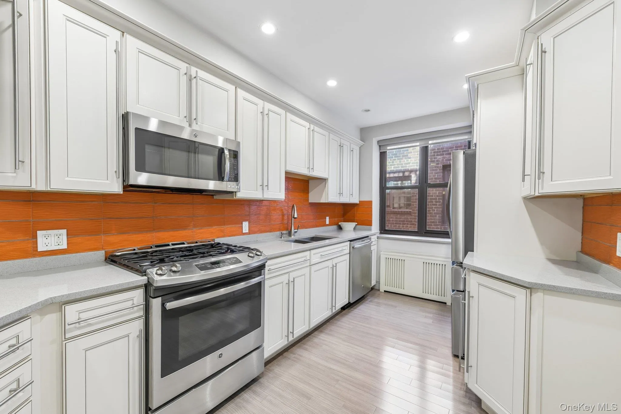 1 Town House Place, North Hempstead, NY, 1 Bedroom Bedrooms, 3 Rooms Rooms,1 BathroomBathrooms,Residential,For Rent,Town House,0,1052098 1 Town House Place, North Hempstead, NY, 1 Bedroom Bedrooms, 3 Rooms Rooms,1 BathroomBathrooms,Residential,For Rent,Town House,0,1052098