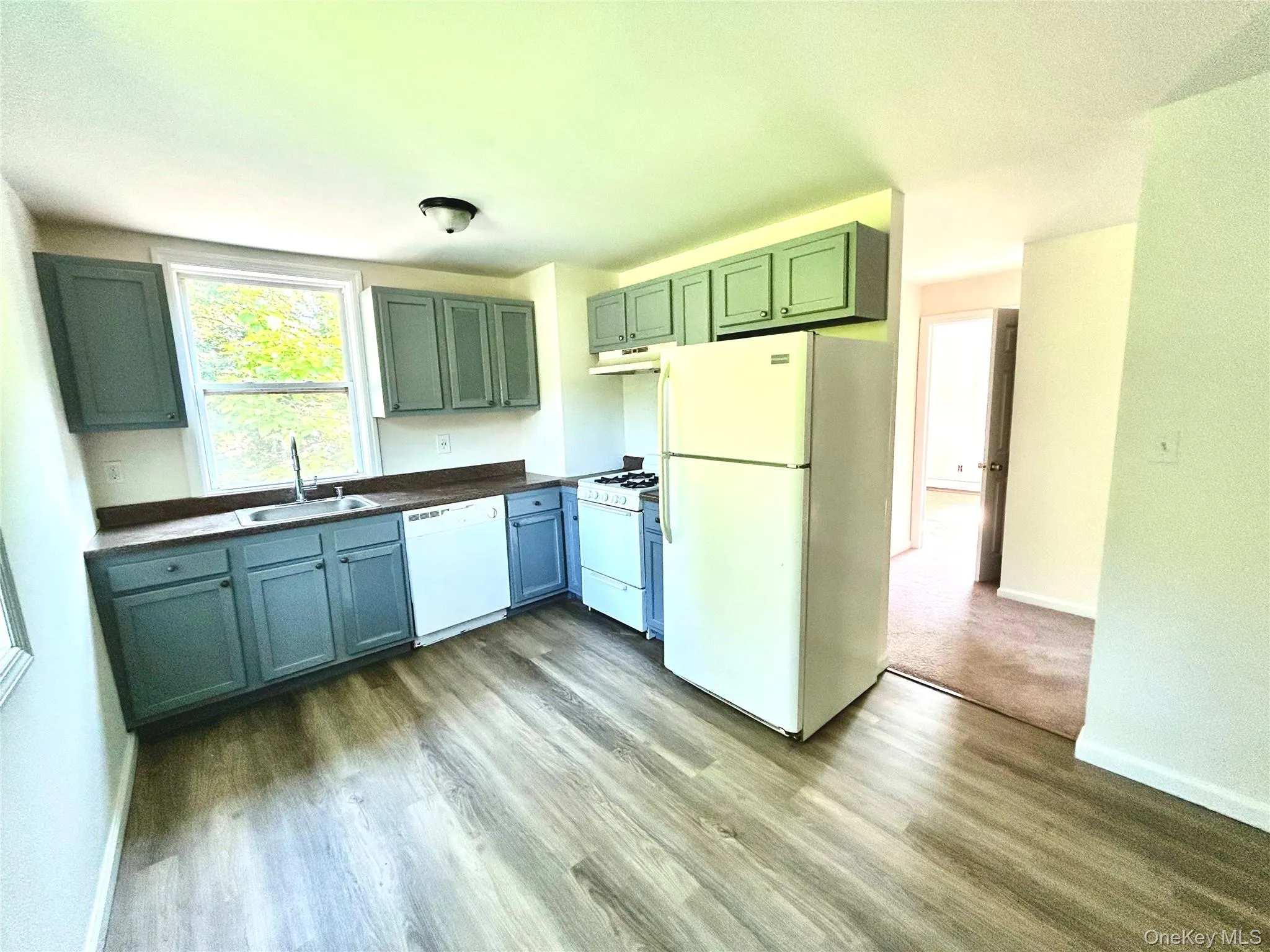 321 Canal Road, Brookhaven, NY, 3 Bedrooms Bedrooms, 817 Rooms Rooms,1 BathroomBathrooms,Residential Lease,For Rent,Canal,0,1052099 321 Canal Road, Brookhaven, NY, 3 Bedrooms Bedrooms, 817 Rooms Rooms,1 BathroomBathrooms,Residential Lease,For Rent,Canal,0,1052099