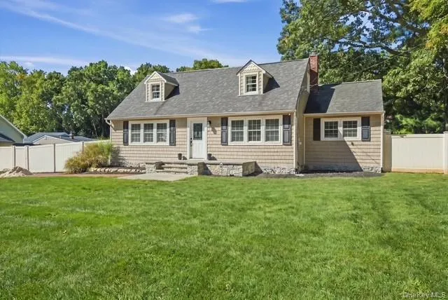6 Hawk Road, Brookhaven, NY, 3 Bedrooms Bedrooms, 9 Rooms Rooms,2 BathroomsBathrooms,Residential,For Rent,Hawk,0,1052104 6 Hawk Road, Brookhaven, NY, 3 Bedrooms Bedrooms, 9 Rooms Rooms,2 BathroomsBathrooms,Residential,For Rent,Hawk,0,1052104