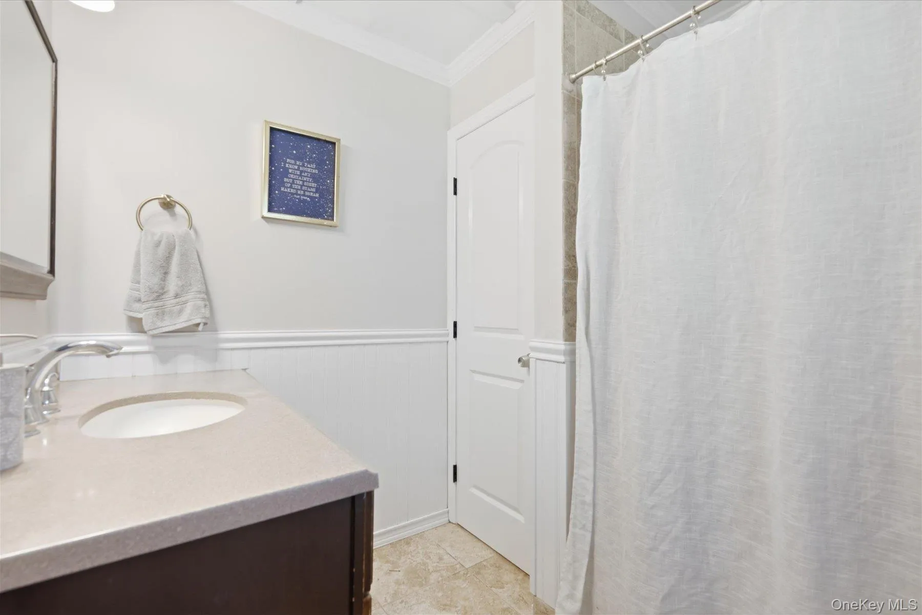 6 Hawk Road, Brookhaven, NY, 3 Bedrooms Bedrooms, 9 Rooms Rooms,2 BathroomsBathrooms,Residential,For Rent,Hawk,0,1052104 6 Hawk Road, Brookhaven, NY, 3 Bedrooms Bedrooms, 9 Rooms Rooms,2 BathroomsBathrooms,Residential,For Rent,Hawk,0,1052104