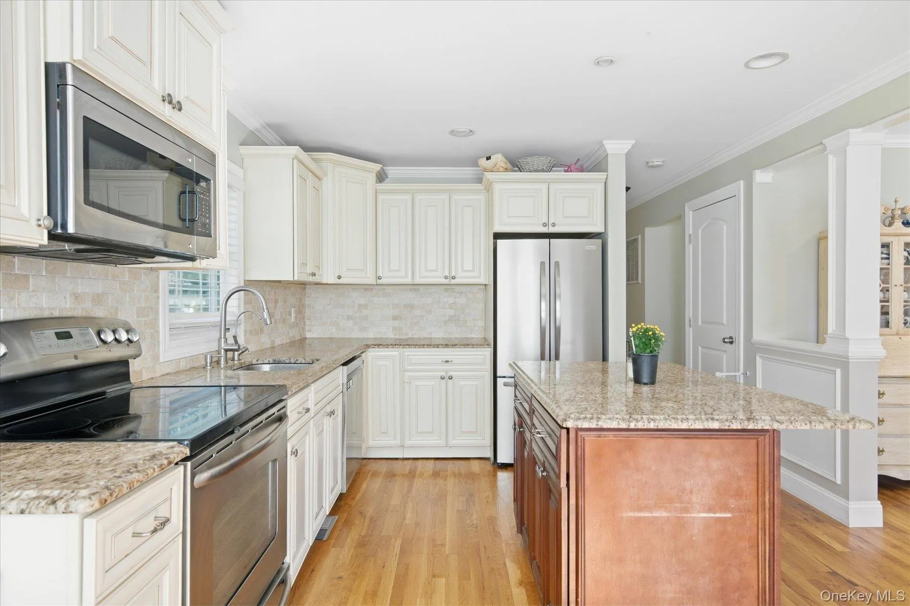 6 Hawk Road, Brookhaven, NY, 3 Bedrooms Bedrooms, 9 Rooms Rooms,2 BathroomsBathrooms,Residential,For Rent,Hawk,0,1052104 6 Hawk Road, Brookhaven, NY, 3 Bedrooms Bedrooms, 9 Rooms Rooms,2 BathroomsBathrooms,Residential,For Rent,Hawk,0,1052104