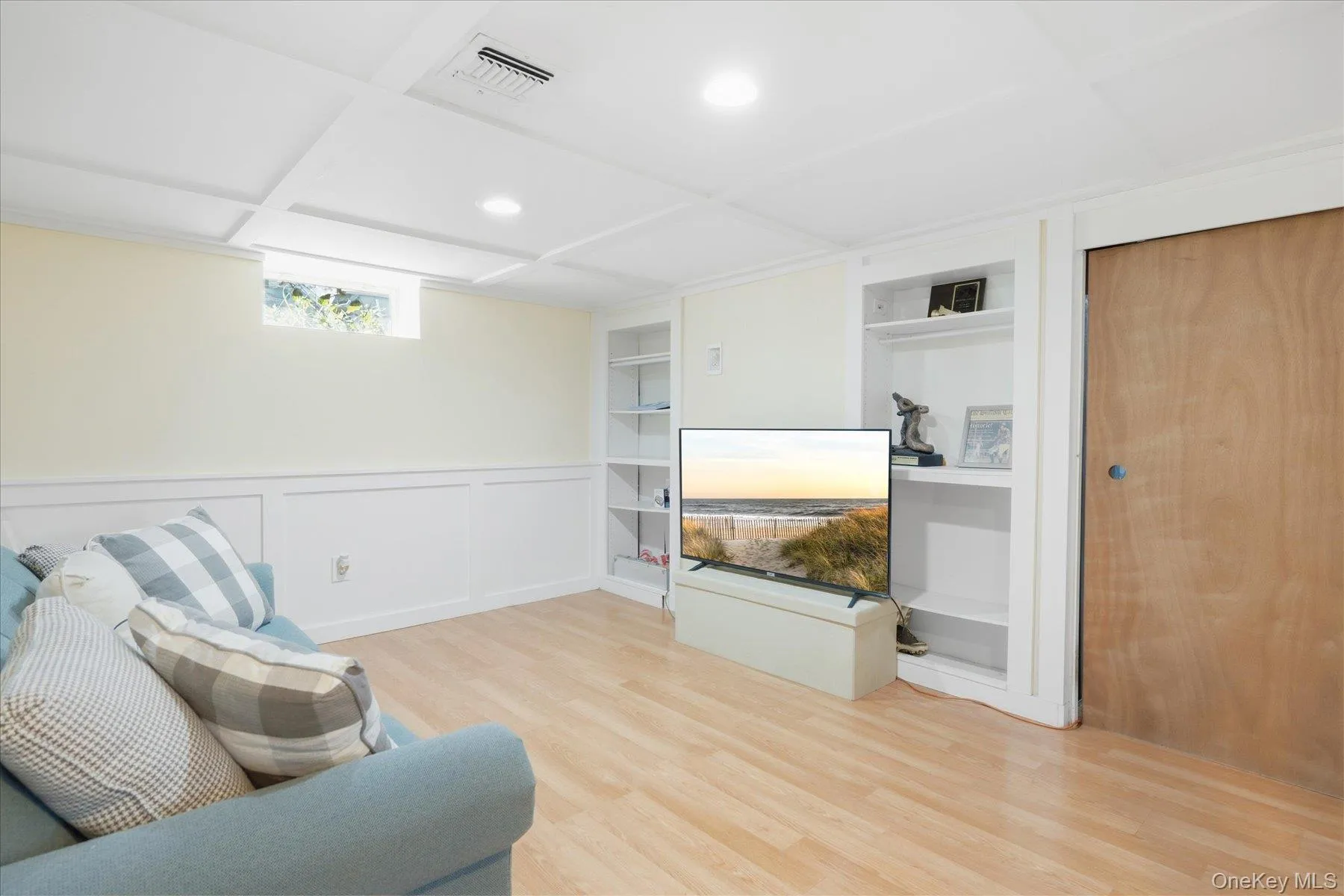 6 Hawk Road, Brookhaven, NY, 3 Bedrooms Bedrooms, 9 Rooms Rooms,2 BathroomsBathrooms,Residential,For Rent,Hawk,0,1052104 6 Hawk Road, Brookhaven, NY, 3 Bedrooms Bedrooms, 9 Rooms Rooms,2 BathroomsBathrooms,Residential,For Rent,Hawk,0,1052104