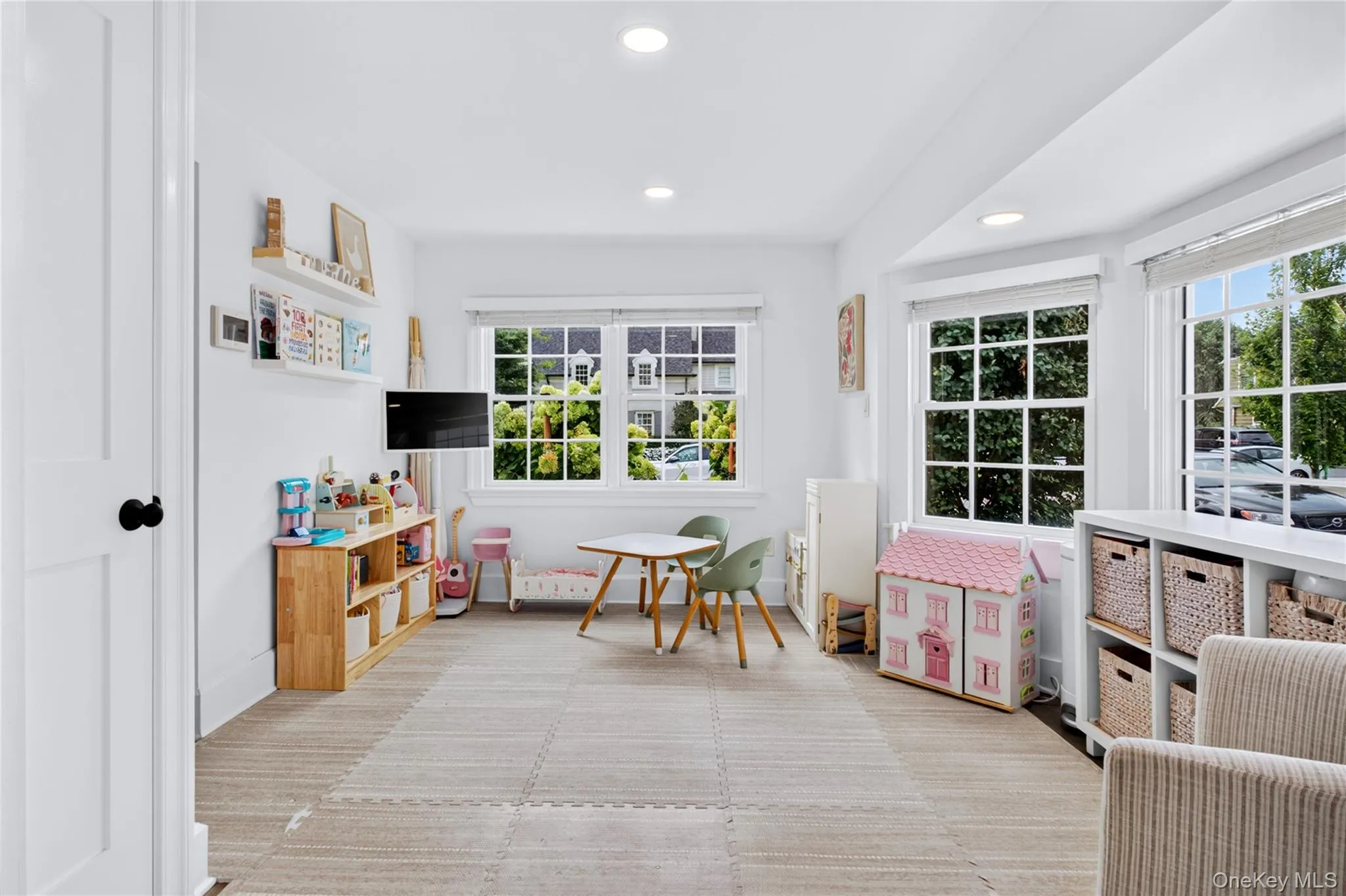 11 Cedar Place, Hempstead, NY, 3 Bedrooms Bedrooms, 11 Rooms Rooms,3 BathroomsBathrooms,Residential,For Rent,Cedar,0,1052107 11 Cedar Place, Hempstead, NY, 3 Bedrooms Bedrooms, 11 Rooms Rooms,3 BathroomsBathrooms,Residential,For Rent,Cedar,0,1052107